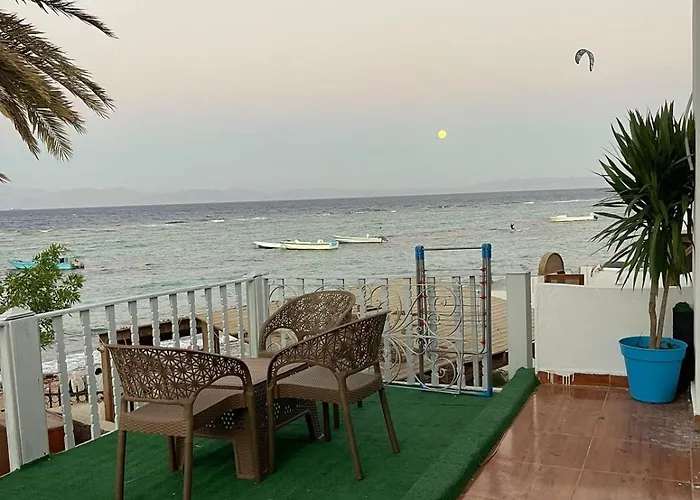 الشمس والبحر *